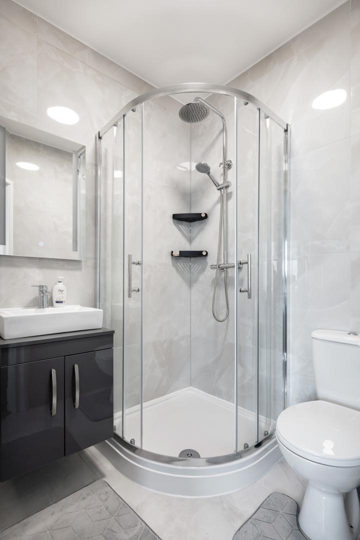 ** Inclusive of council tax, gas, electricity, water, internet and Netflix** Crown Terrace, Cricklewood